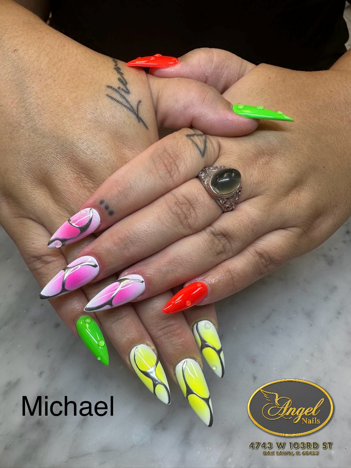 Angel Nails Oaklawn